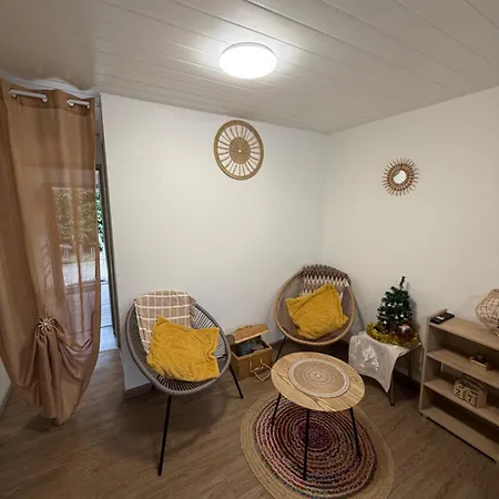 Apartamento T1 Au Calme